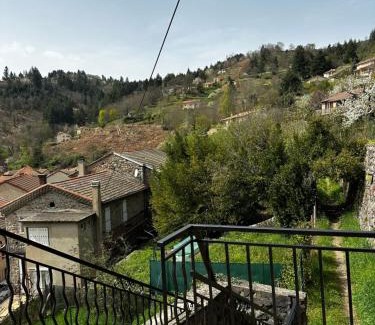 Saint-Martin-de-Valamas House | L’Hacienda, maison de caractère