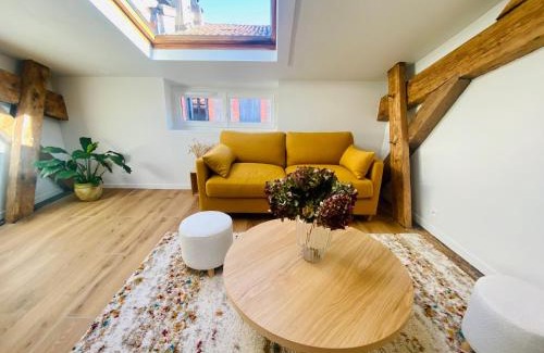 Saint - Aubin - Dupuy Apartment | L'Hortensia Saint Aubin
