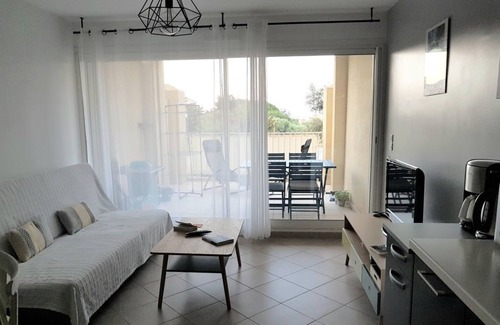 L'Ile-Rousse Apartment | L'ile Rousse - Appartement T2 - Proche Centre Ville et Plage