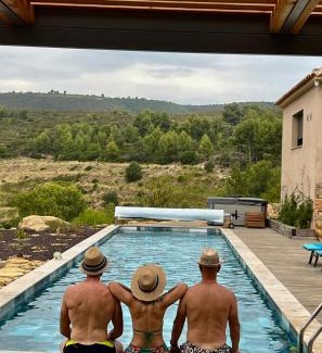 La Cadiere-d'Azur Bed & Breakfast | L' Inattendu, entre terre et mer !