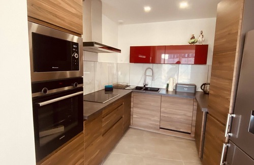 Farebersviller Apartment | L'INDUSTRIE DE MARIE COMME A LA FARANDOLE