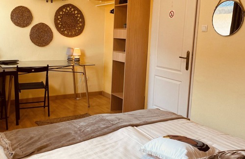 Sarrebourg House | L'INDUSTRIE DE MARIE COMME AU LIT ON DORT