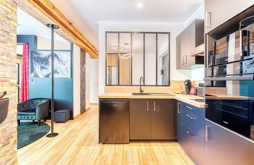 Rochefort-sur-Loire Apartment | L'instant Coquin/Love Room au Bord de L'eau