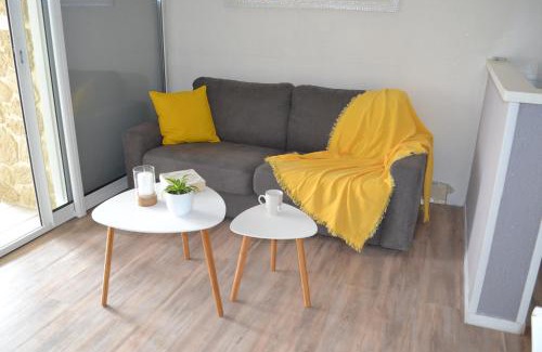 Capestang Apartment | L'instant Canal