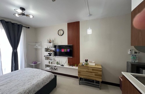 Lapu-Lapu Condo | L L I Condotel