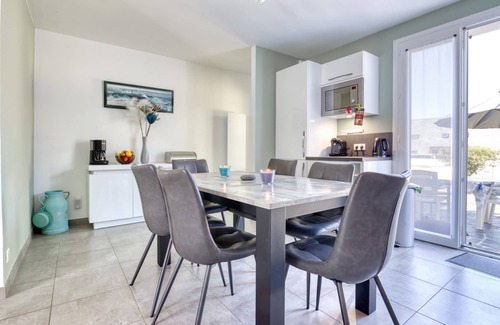 Saint-Nic House | L'Odyssée - Five Bedroom House, Sleeps 9