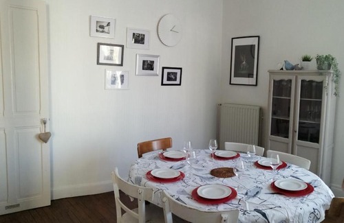 Epernay Apartment | L' oiseau