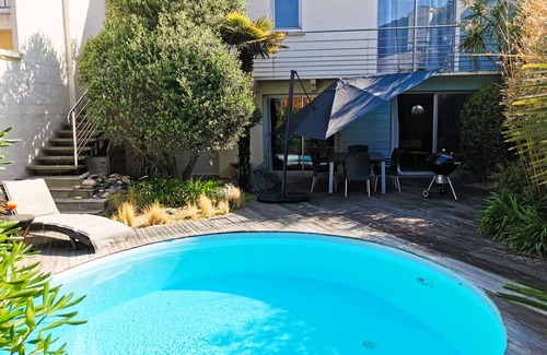 Les Sables d'Olonne House | L'Oliveraie - heated swimming pool