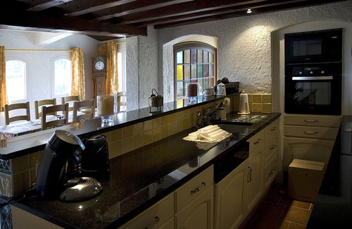Boulouris-sur-Mer Villa | "L'Olivier" 2 bedroom villa apartment + studio with shared heated pool