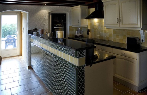 Boulouris-sur-Mer Villa | "L'Olivier" 2 bedroom villa apartment + studio with shared heated pool