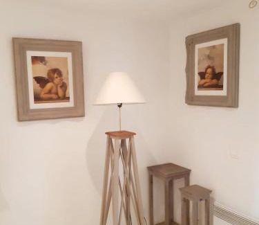 Bessan Apartment | L'Olivier - Centre village - Au calme
