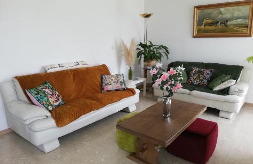 Beuzeville House | L'Opaline, Jolie Maison avec Jardin 6 pers,10km Honfleur, linge et internet inclus