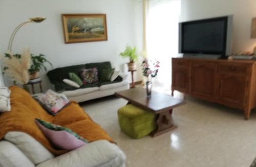 Beuzeville House | L'Opaline, Jolie Maison avec Jardin 6 pers,10km Honfleur, linge et internet inclus