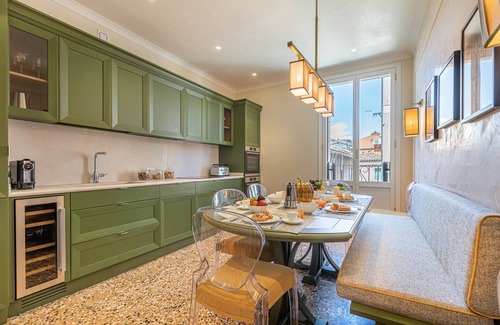 Dorsoduro Apartment | L'Opera Divina