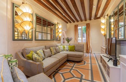 Dorsoduro Apartment | L'Opera Divina