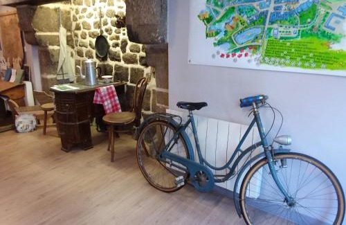 Lassay-les-Chateaux House | L'Orchidée