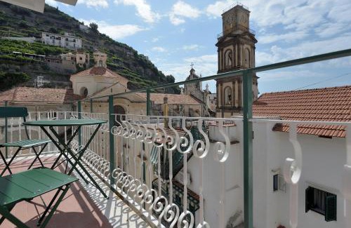 Minori Apartment | L' Orologio del Campanile vacation home