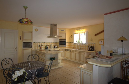 Portiragnes Villa | L'Ostalada - Beautiful 8-person villa with private pool close to the beach