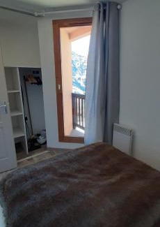 Valmeinier Apartment | L'Ourson skis aux pieds