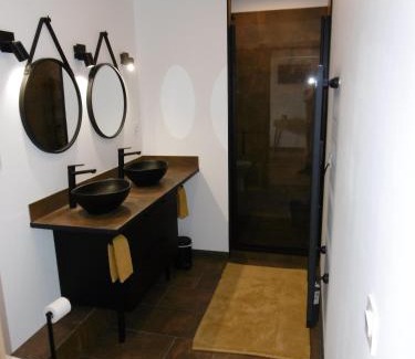 Saint-Affrique Bed & Breakfast | L'Oustal Roja