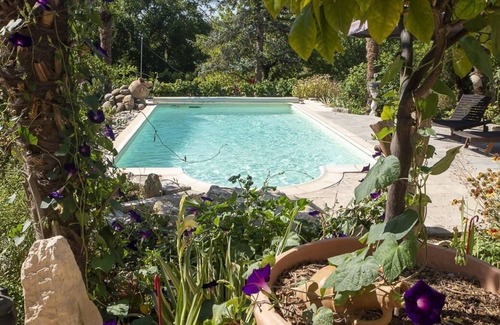 Sigonce House | L'Oustaou, house sleeping 8 with private swimming pool.