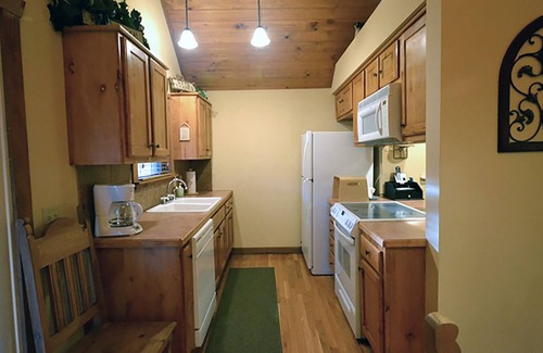 Branson West Cabin | L048, 2-Br Luxury Cabin: 15% Off 3+Nts September Getaways SEE DESC. BELOW