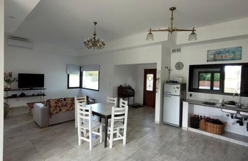 San Andres de Giles House | La Acacia.