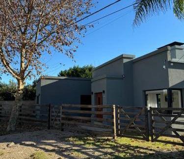 San Andres de Giles House | La Acacia.