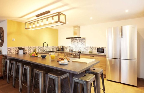 Cussac-sur-Loire House | La Bâtisse de Lucien * Swimming pool & Spa for 15 people