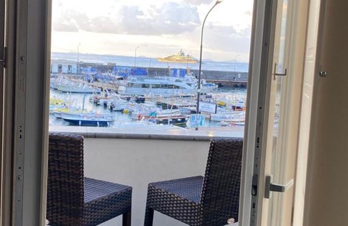 Marina Grande Apartment | La Baia di Napoli
