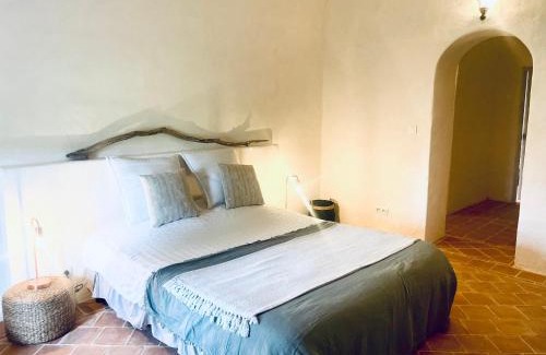 Saint-Julien House | La Bastide