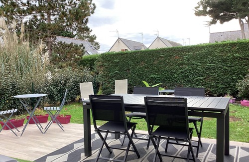 Guerande House | LA BAULE HOUSE IN QUIET RESIDENCE WITH HEATED POOL (BEACH 700M).