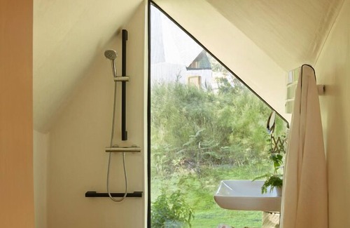 Ploemel Cabin | La Belle Folie