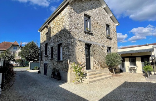 Dormans House | La belle vie, 4-star Champagne residence