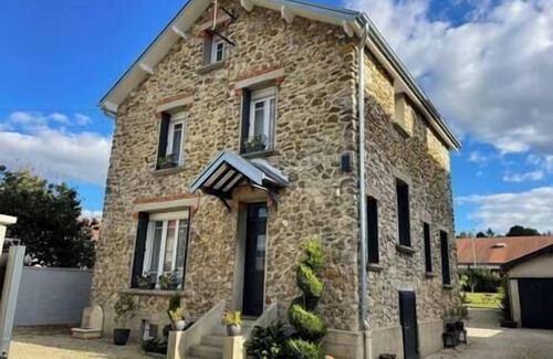 Dormans House | La belle vie, Demeure en Champagne classée 4 *