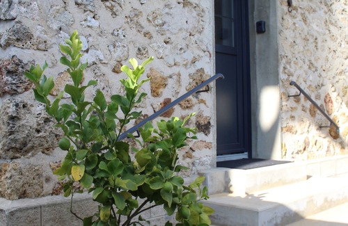 Dormans House | La belle vie, Demeure en Champagne classée 4 *