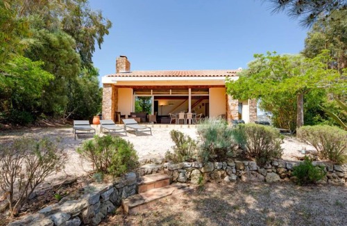 Plage de la Garonnette House | La Bergerie by Interhome