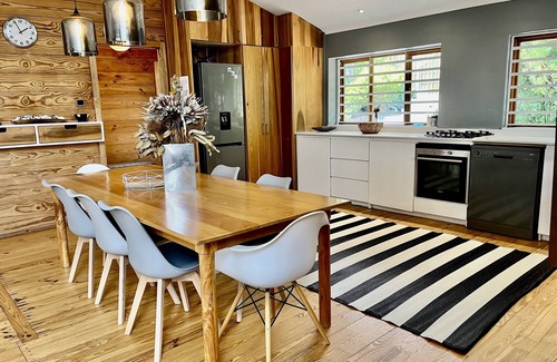 Hout Bay Villa | LA BOHEME - Villa surrounded by nature