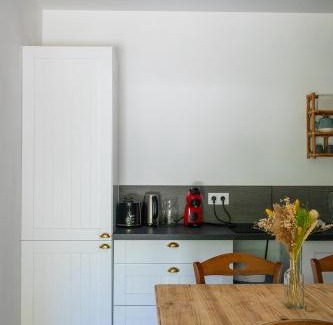 Loutehel House | La Borgnardais - chambres étape tout équipées