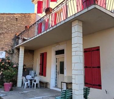 Alignan-du-Vent Apartment | La Brocante