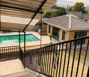 Newcastle Cabin | La Bronze Guest Lodge