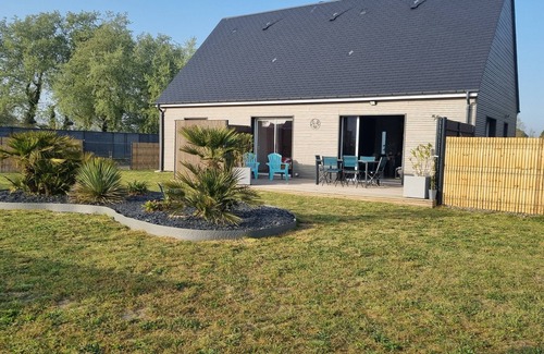 Saint-Germain-sur-Ay House | La Celthane, Maison Proche de la Plage