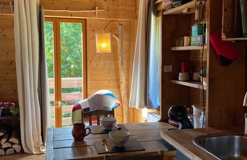 Les Villards-sur-Thones Ski Chalet | La Cabane d'Ernestine - Nature break in the heart of the Aravis mountains