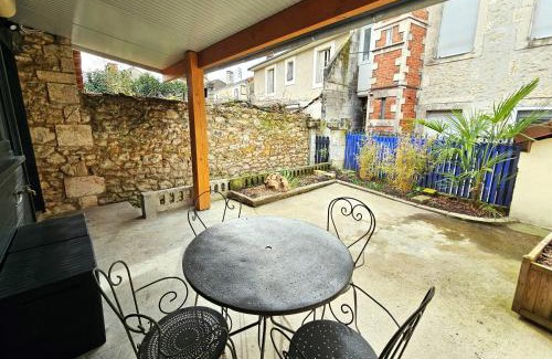 Perigueux Apartment | La Cabane