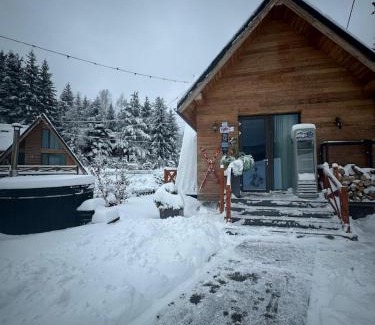 Comandau Ski Chalet | LA CABANE