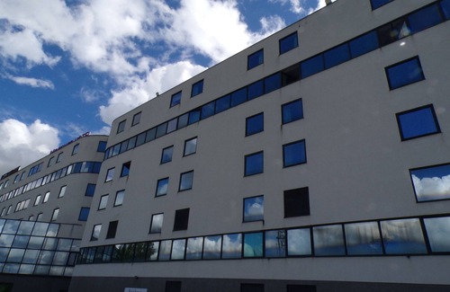 Chasseneuil-du-Poitou Apartment | La Cabano’scope Apartment – Aquatis Residence