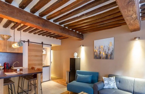 Honfleur Apartment | La Cachette de Lucie | Heart of Honfleur | 100m from the Port | 2 Guests