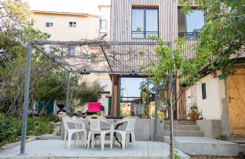 Saint-Lambert House | La Campagne au Coeur de Marseille ! Maison au Calme Avec Grand Jardin et Piscine