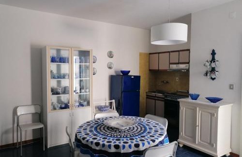 Marina di Montalto Apartment | La Casa Blu a Montalto Marina