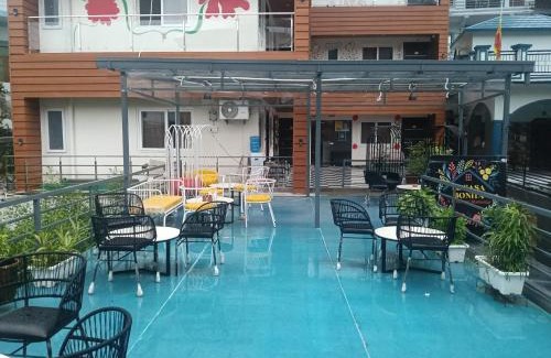 Tapovan House | La Casa Bonita - Boutique Home Hotel in Tapovan Rishikesh